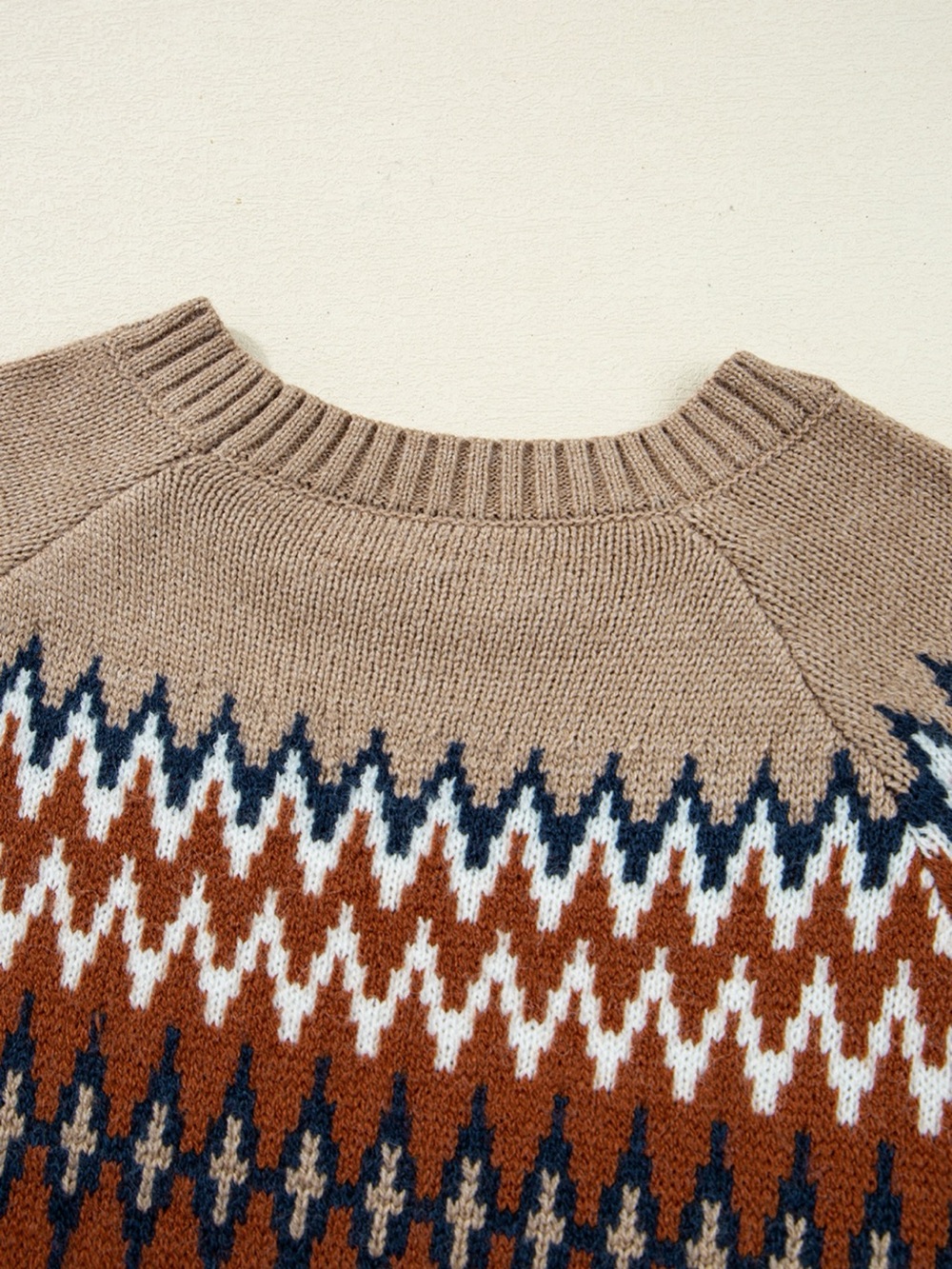 Color Block Crew Neck Sweater - Picture 8 of 12